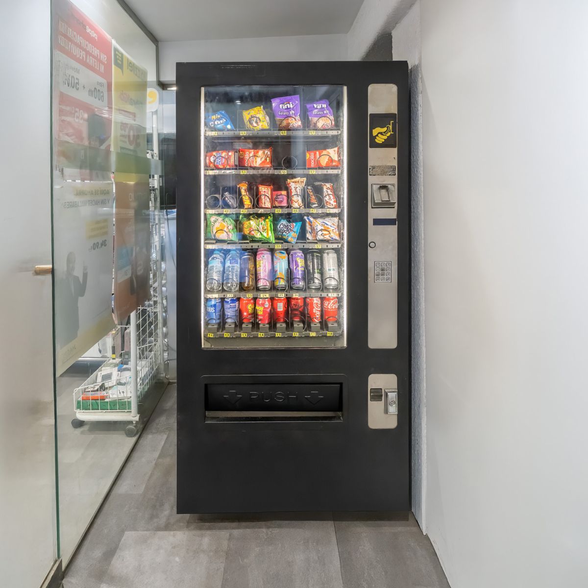 máquina de vending viste tu móvil